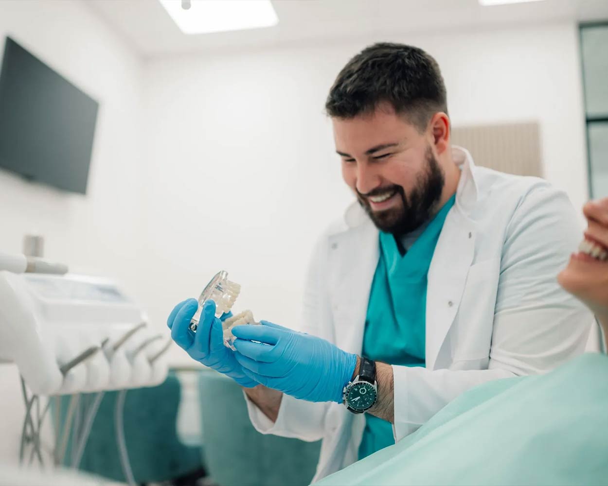 Dentures Alcan Family Dental, Same Day Dental Crown Anchorage AK, Family Dental Clinic Anchorage AK, Emergency Dental Care Anchorage AK, Emergency Dental Services Anchorage AK, Dentist Office Anchorage AK, Anchorage Dentures Medicaid, Emergency Dentures Anchorage